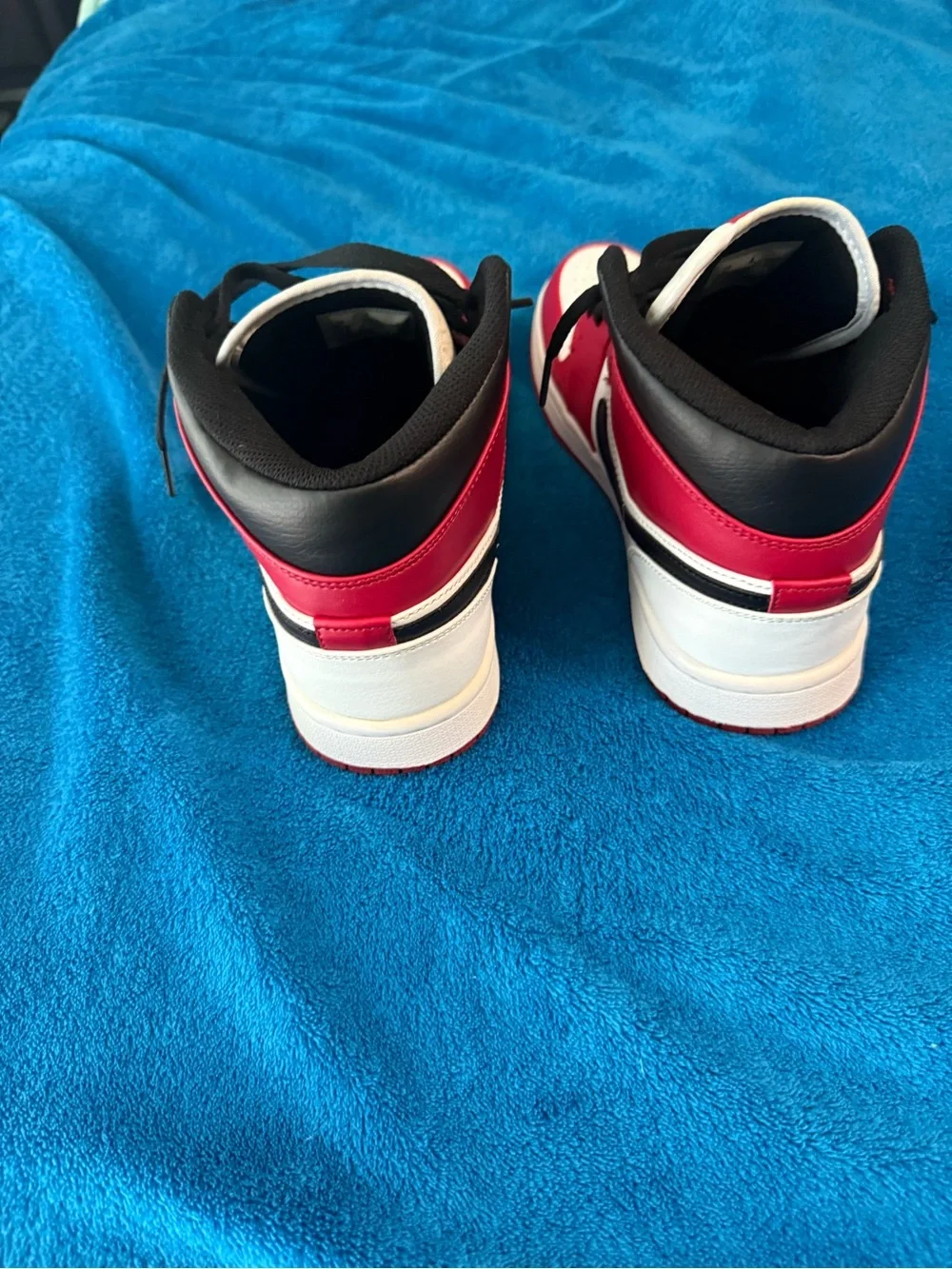 Nike Air Jordan 1 Mid 